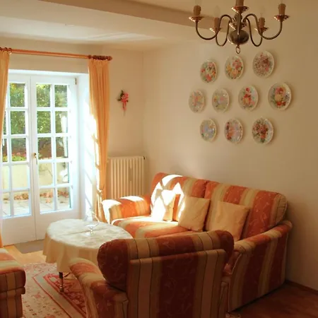 Ferienwohnung Am Thermenpark Appartement *